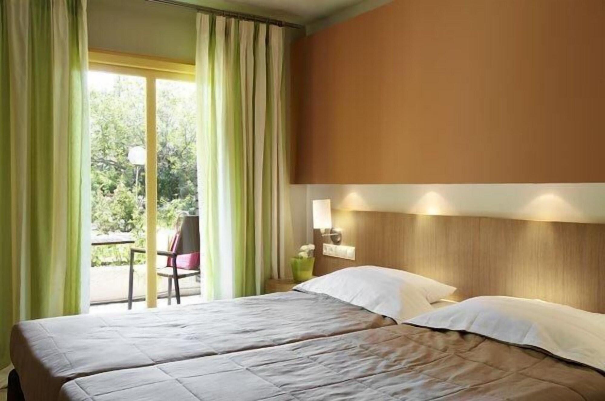 Astoria Hotel Troulos Buitenkant foto